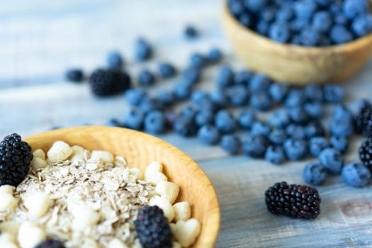 delicious overnight oats with fruits