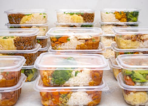 meal prep containers