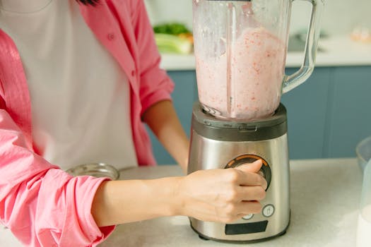 compact blender for smoothies